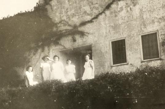 Weizmann House workers - From right to left: Malka Ginsburg (chief assistant), Leah (kitchen worker), Batya Abramovich (chief cook), Bracha Lefler (cleaner), Magda Maler-Gutmann (maid)